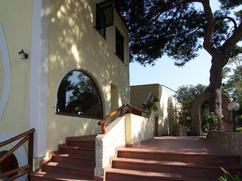 Albergo Villa Hibiscus Forio di Ischia Extérieur photo