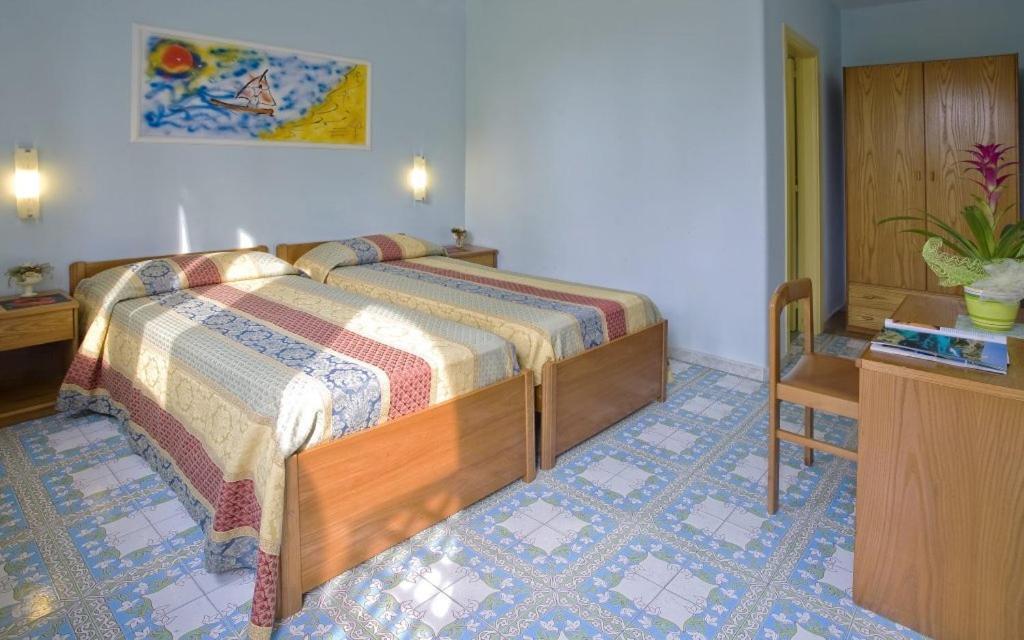 Albergo Villa Hibiscus Forio di Ischia Chambre photo